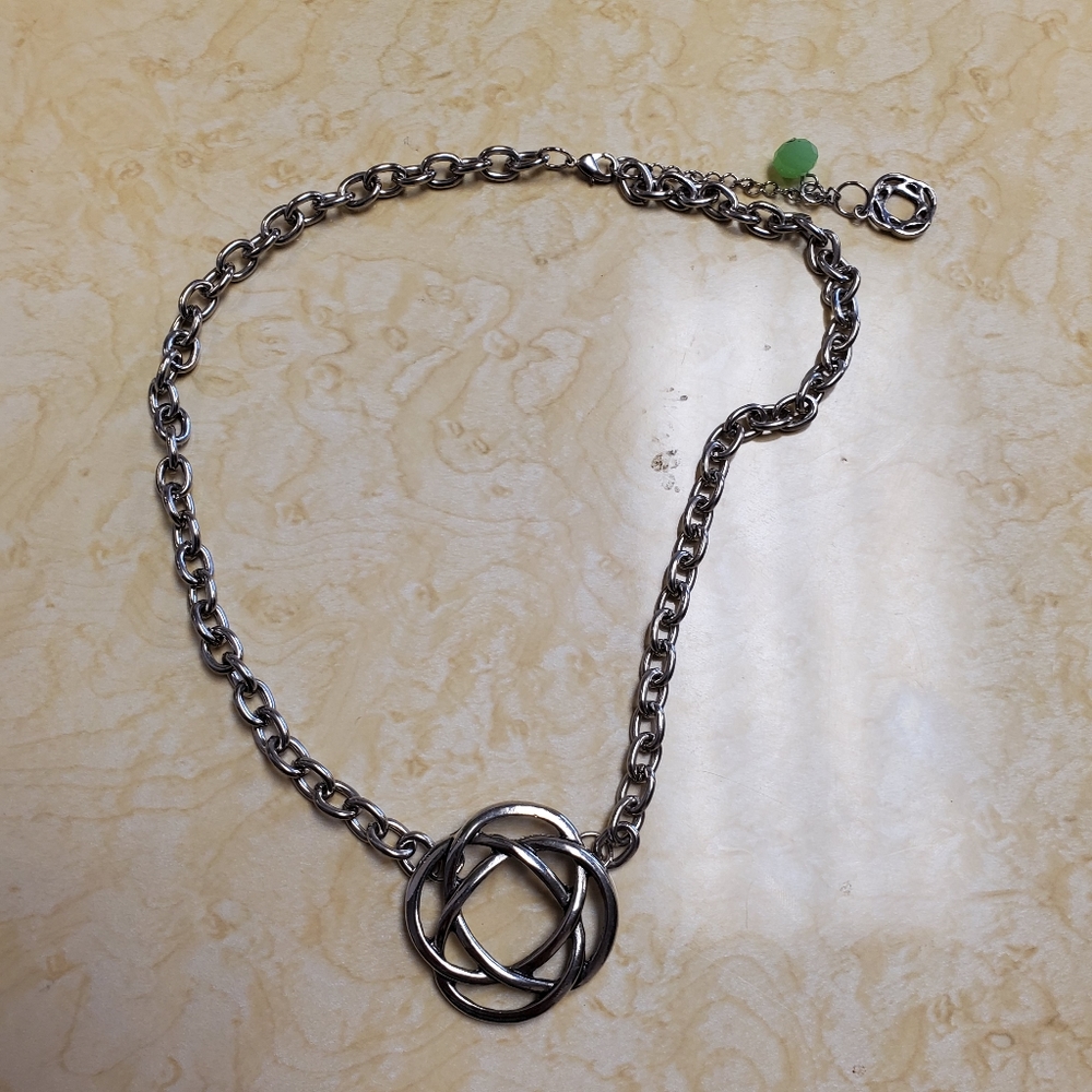 Interlocking Circle Silver Tone Link Necklace - image 7